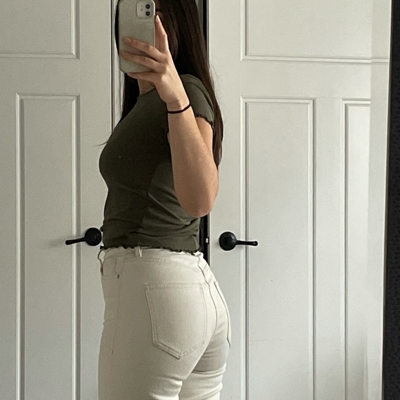 GREEN LETTUCE TRIM T-SHIRT - Picture 3 of 6